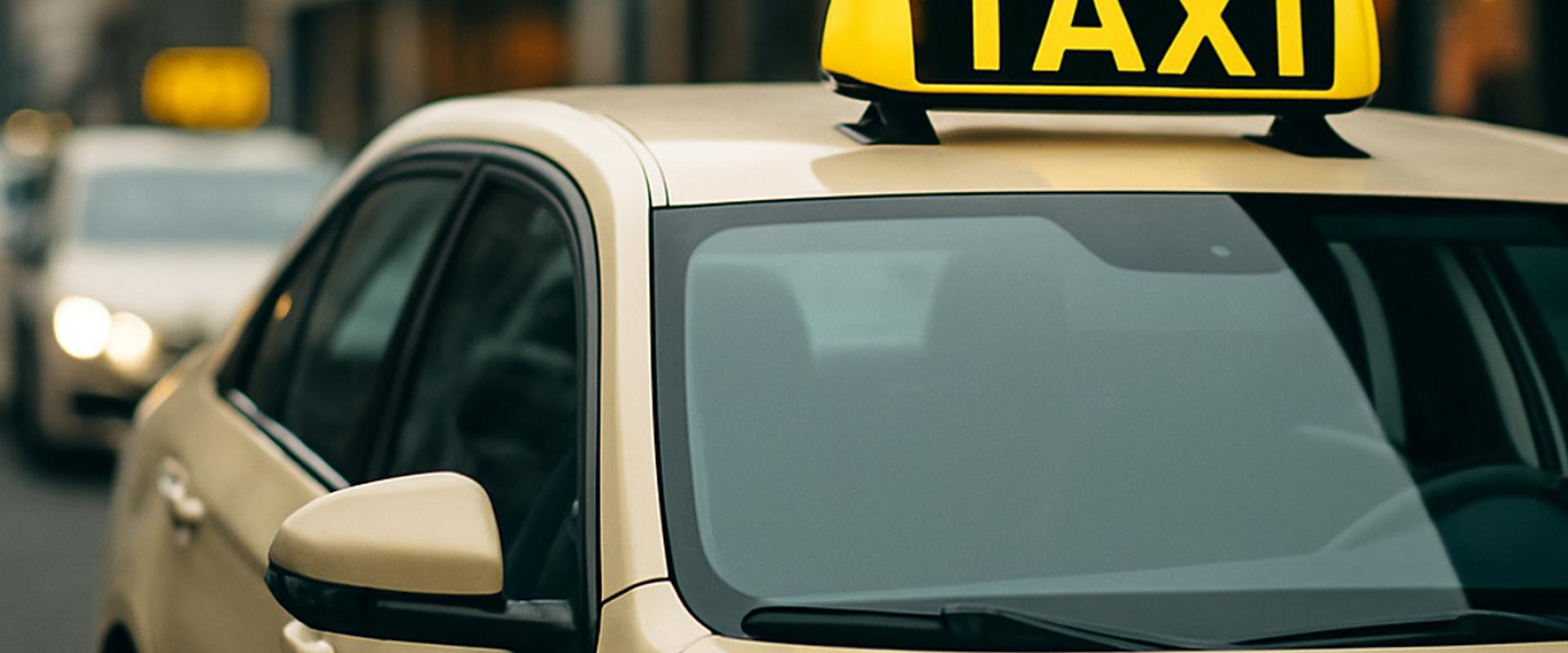 Über Burgstadt Taxi